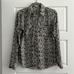 Express Women's Long Sleeve Button-Front Top Size S